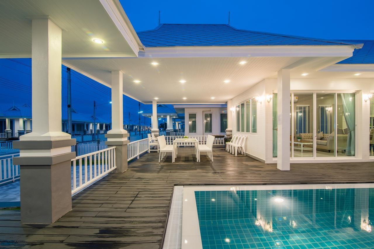 Baan Marwin Hua Hin Villa Exterior photo